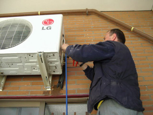 Reparación de aire acondicionado en Villamalur